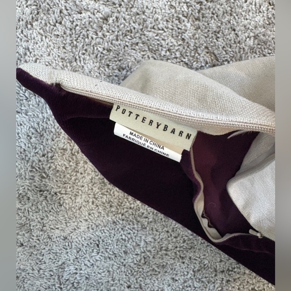 Pottery Barn 18x18 Deep Purple Velvet and Linen Pillow Cover - Picture 2 of 9